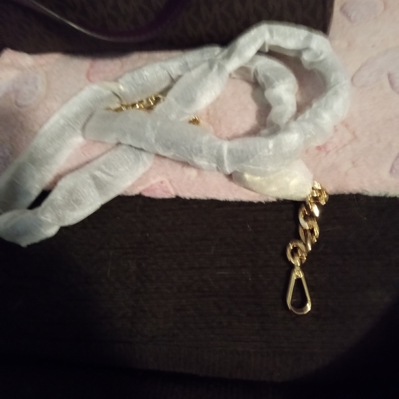 NWT MICHAEL KORS MAROON SATCHEL/CROSSBODY - Picture 6 of 6